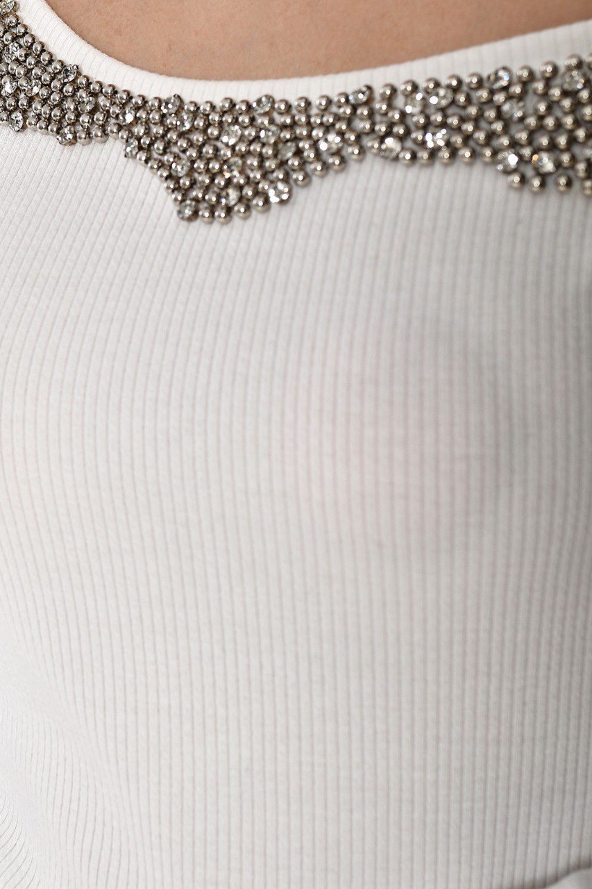 Off-Shoulders Off-White Blouse